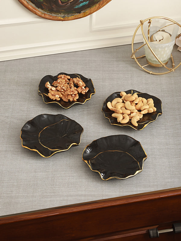 Black & Gold Toned 4 Pieces Textured Serving Platters