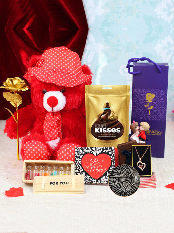 Set of 7 Valentine's Week Gift Hamper