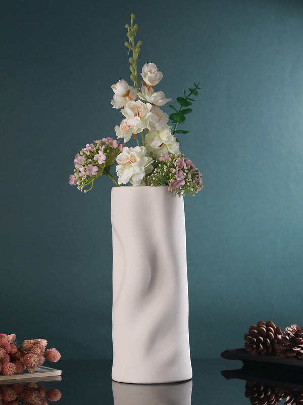 Beautiful Ceramic Flower Vase with Unique Design